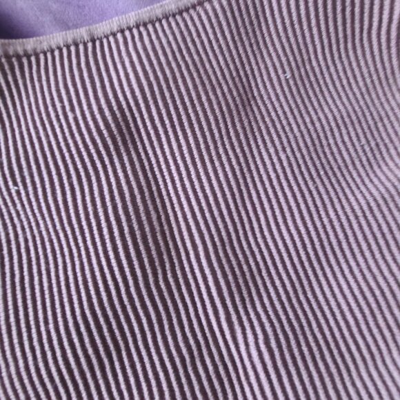 Aritzia Babaton Wilfred 3 Crop Tops XS - Picture 3 of 5